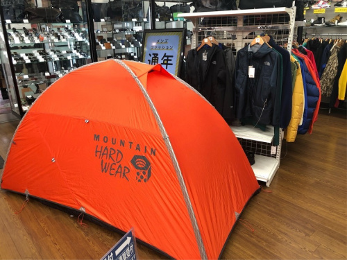 アウトドア用品の中古 テント