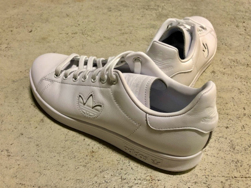 スニーカー　シューズのPUMA  NIKE adidas New Balance VANS NEW BALANCE