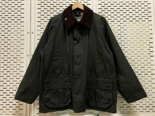 Barbourのオイルドジャケット