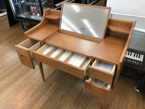 家具　中古の稲城若葉台店