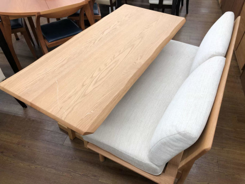 ダイニングセットの家具 中古