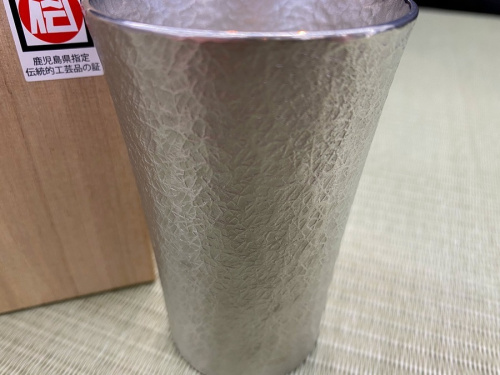 タンブラーの薩摩錫器
