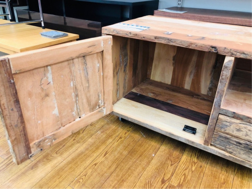 若葉台　家具のジャーナルスタンダード