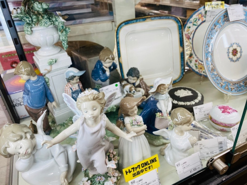 リヤドロの多摩 中古洋食器 買取
