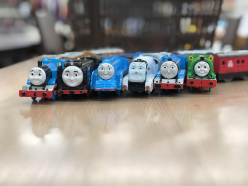 おもちゃのトミカ