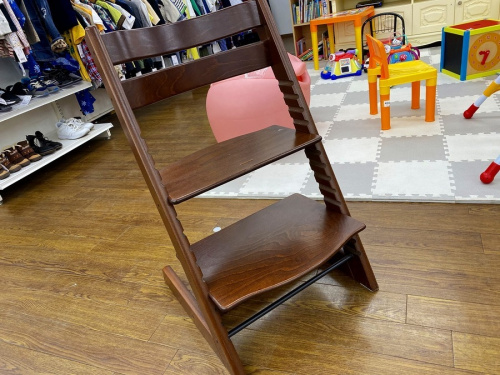 生活家具のイス
