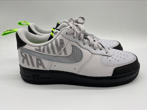 NIKE AIRのナイキ