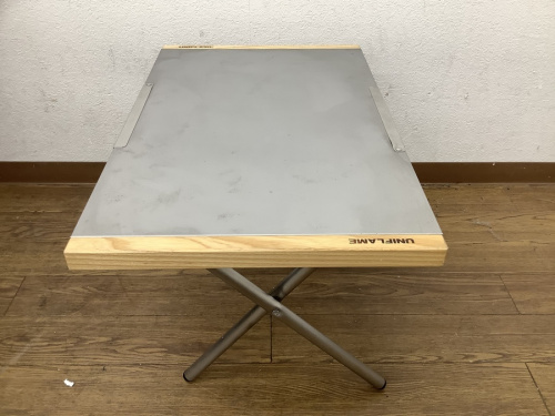 焚き火テーブルのUNIFLAME