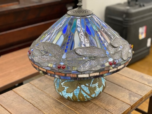 テーブルスタンドのライト