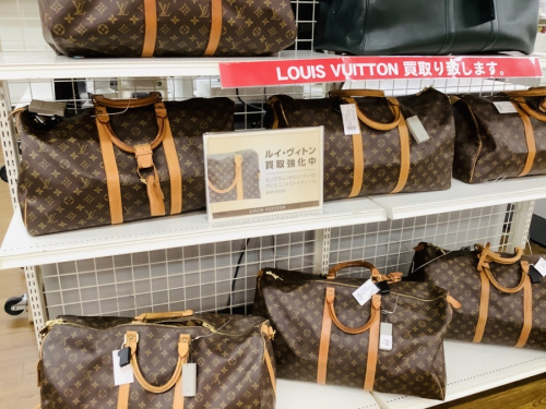 レディースファッションのバッグ