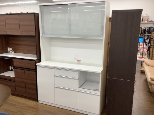 家具のカップボード・食器棚