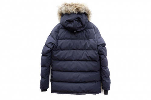 ダウンジャケット　カーソンパーカーのCANADA GOOSE　カナダグース　カナダグース　カナダグース