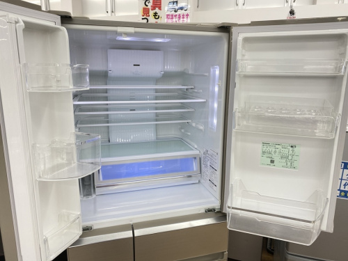 大型冷蔵庫　中古のPanasonic