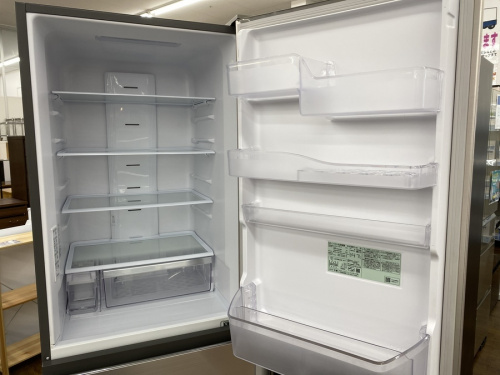 大型冷蔵庫　中古のHITACHI