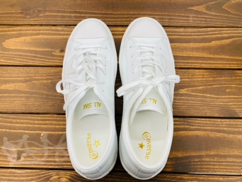 多摩 中古スニーカー買取