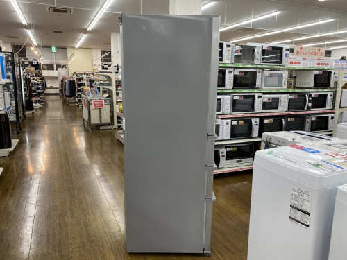 大型冷蔵庫　中古のAQUA