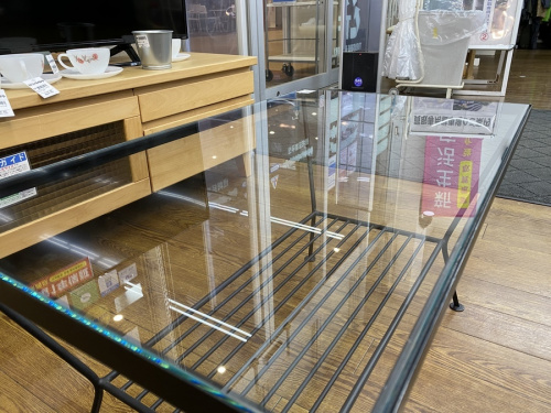 テーブルのUNICO