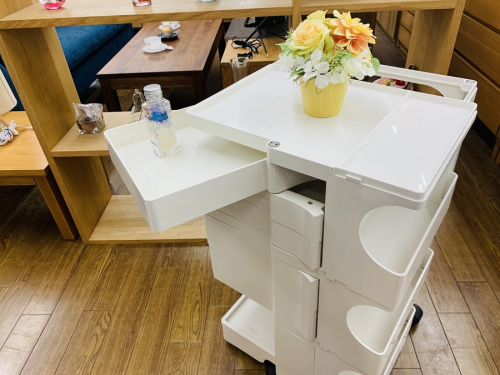 収納家具のジョエコロンボ