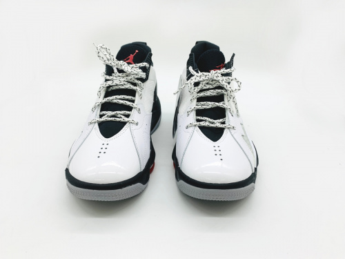 スニーカーのNIKE