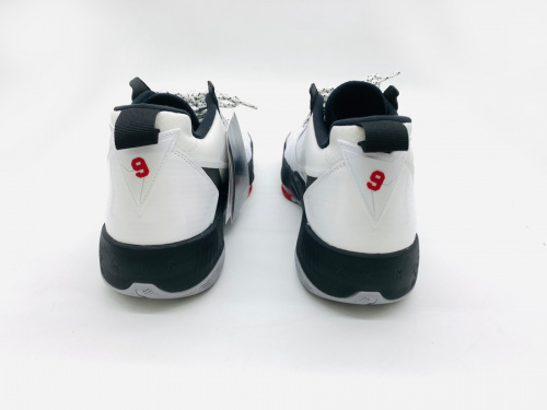 NIKEのメンズ