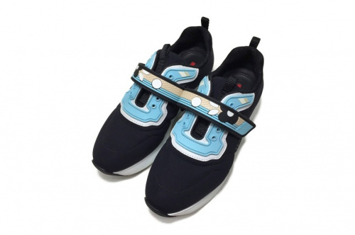 ベルクロスニーカーのPRADA SPORTS