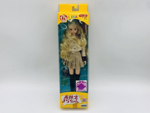 高校生リカちゃんのリカちゃん人形
