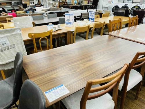 アカツキNAの中古家具