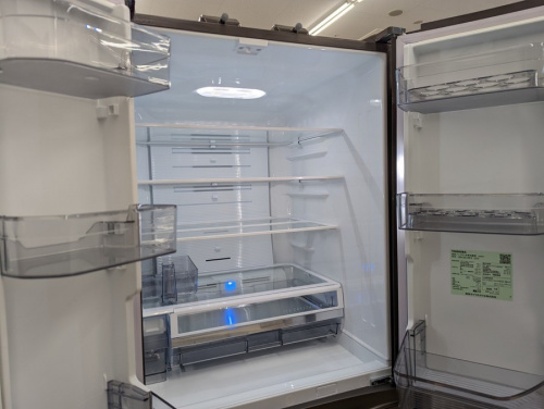 冷蔵庫の6ドア冷蔵庫