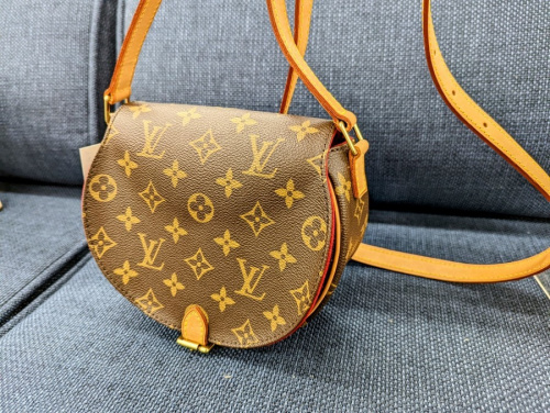 バッグのルイ　ヴィトン