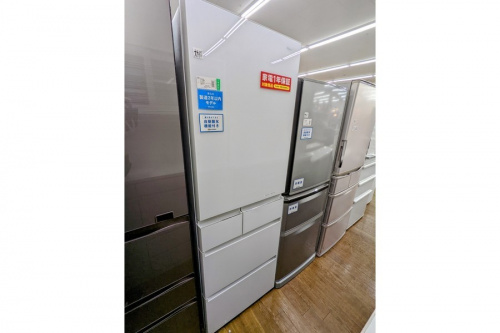 冷蔵庫の4ドア冷蔵庫