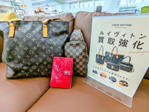 レディースファッションのバッグ