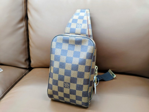 バッグのルイ　ヴィトン