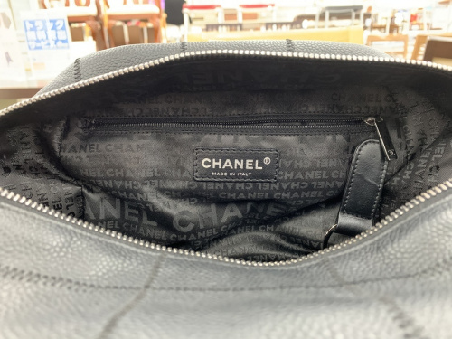 CHANELのチョコバー