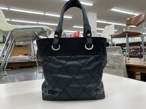 シャネルのCHANEL