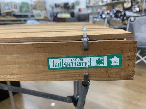 ラレマンドのロールトップテーブル