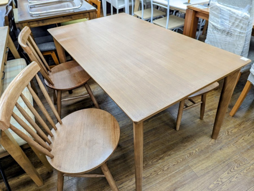 生活家具のウルトラマン