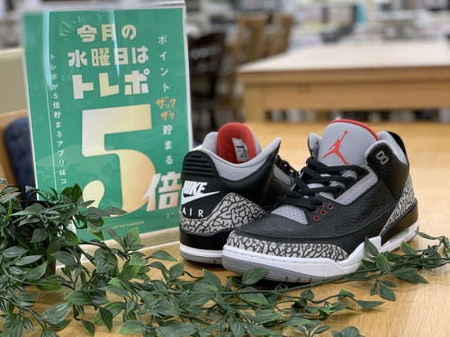 メンズファッションのスニーカー