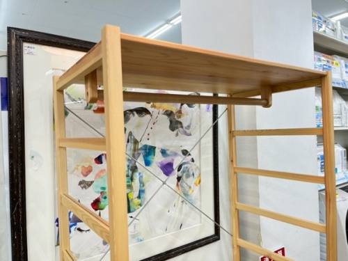 ラックのパイン材ラック