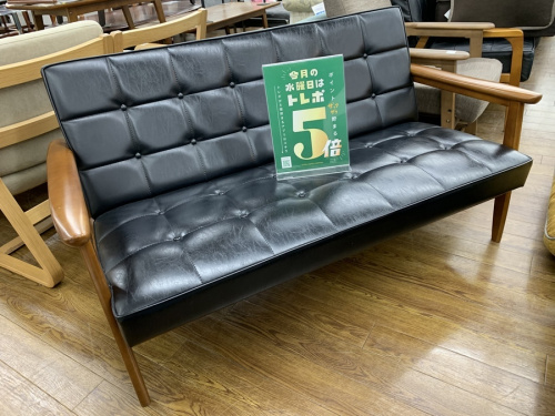 家具のソファ