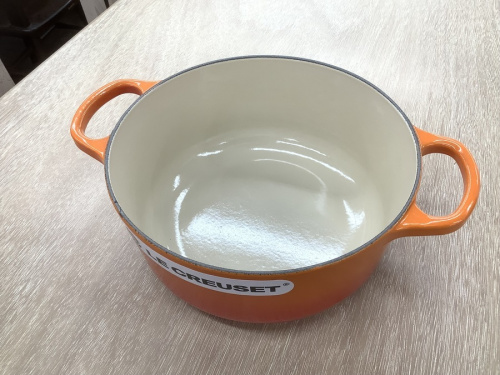 LE CREUSETのルクルーゼ
