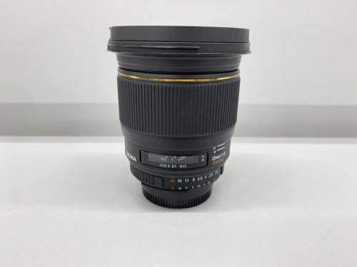 一眼レフカメラのSIGMA