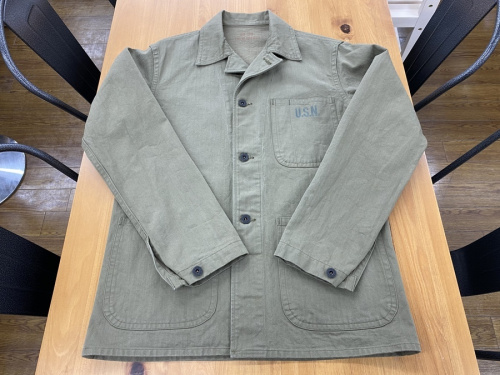 ジャケットのミリタリージャケット