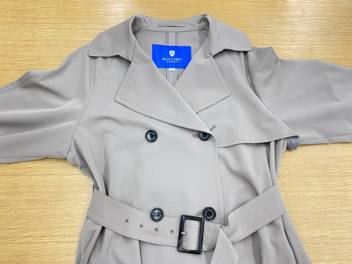 コートのBLUE LABEL CRESTBRIDGE