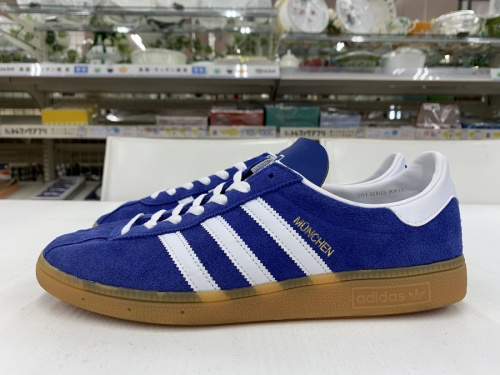 adidasのMUNCHEN