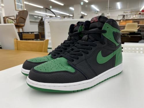NIKEのAIR JORDAN 1