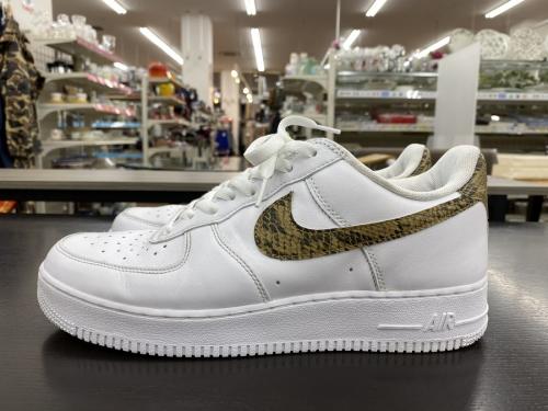 NIKEのAIR FORCE 1