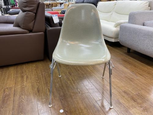 シェルチェアのHerman Miller