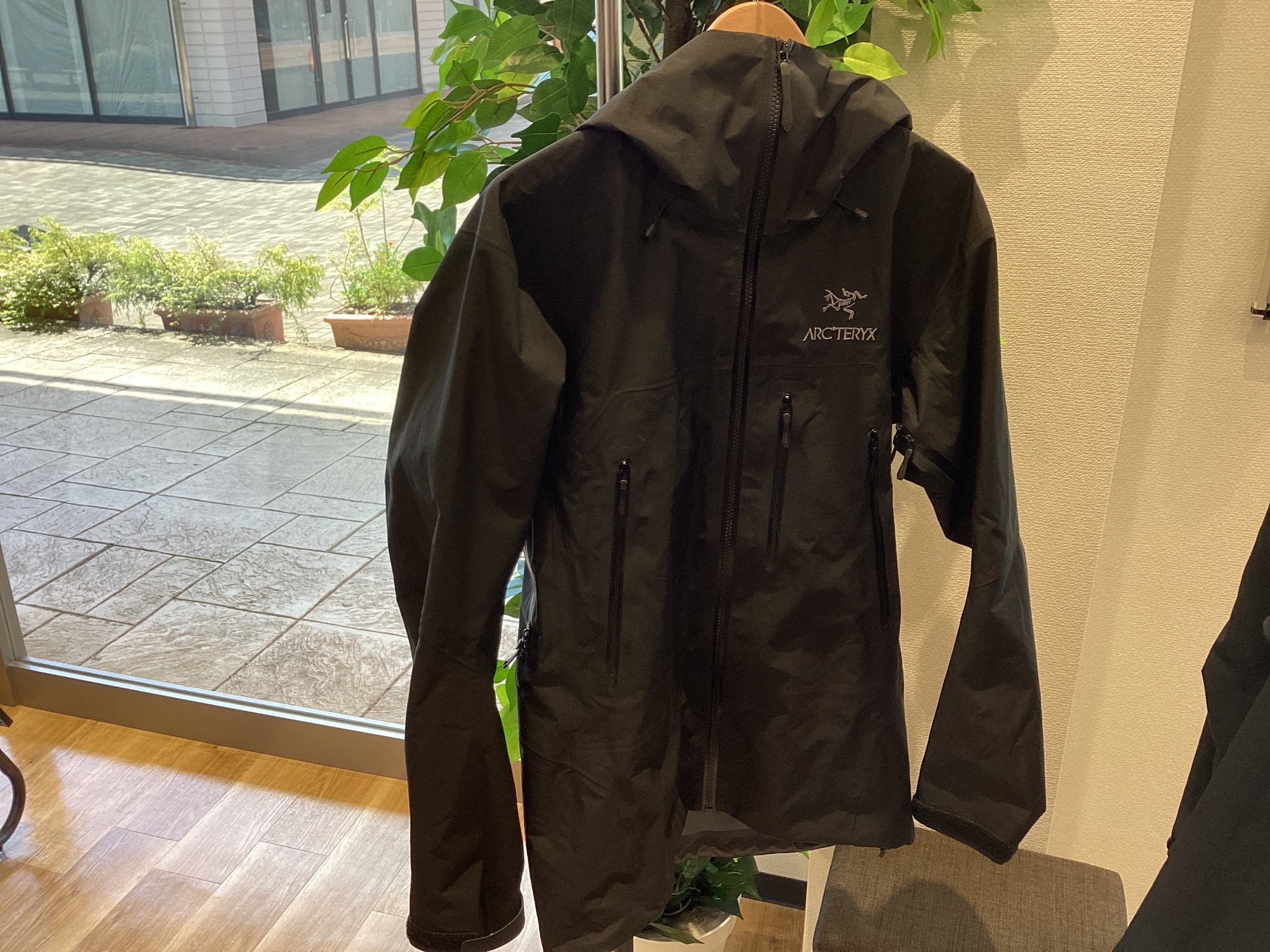 アークテリクス BETA SV JACKET 完売品 ARC'TERYX アークテリクス 国内正規品 BETA SV JACKET