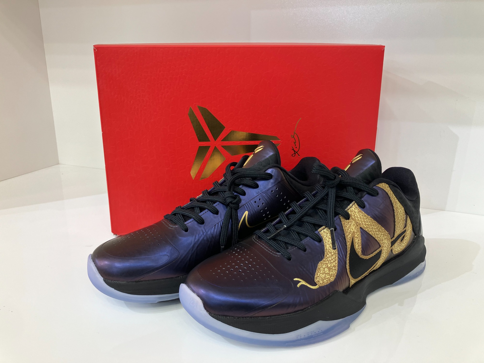 NIKE（ナイキ）バスケットボールシューズ KOBE 5 PROTRO（コービー5