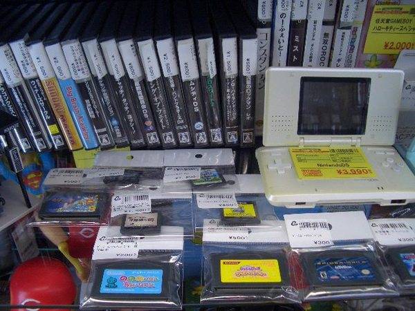 任天堂DSにDSソフトなど中古ゲームお求め安い価格にて販売しています！！ゲームの販売に買取りも武蔵村山店をご利用ください！！☆昭島・東大和
